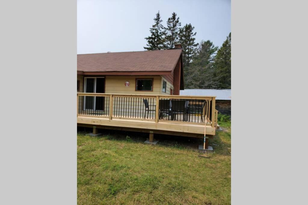 Michaels Bay Getaway On Manitoulin Island Villa South Baymouth Exterior photo