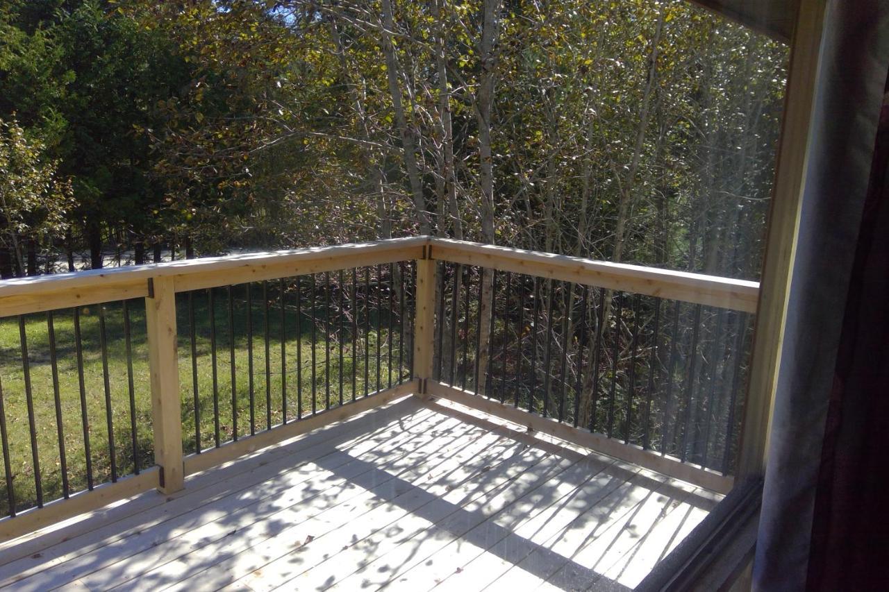 Michaels Bay Getaway On Manitoulin Island Villa South Baymouth Exterior photo